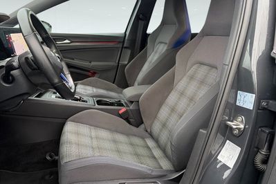 Volkswagen Golf GTE 1.4 eHybrid DCT