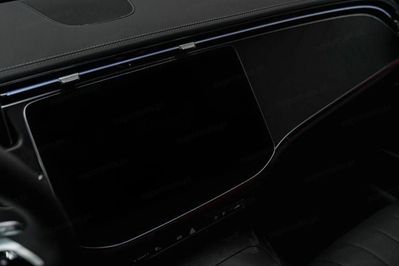 Mercedes E Klasa 220 d 4-Matic AMG