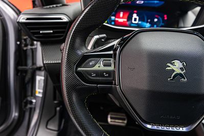 Peugeot 2008 1.2 PureTech GT