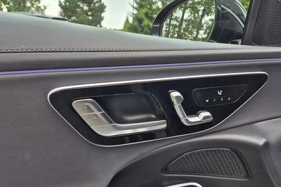Mercedes Klasa E 220 d mHEV AMG 9G-Tronic