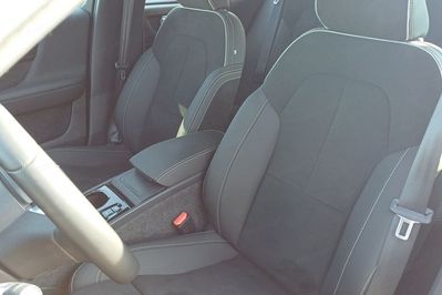 Volvo XC40 B3 Plus Dark