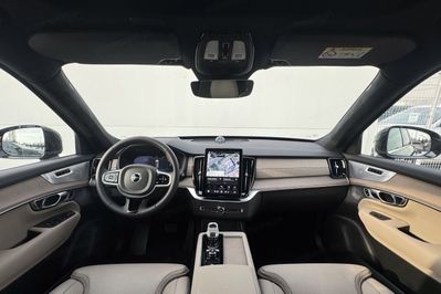 Volvo XC90 T8 AWD Plug-In Hybrid Ultra Bright 7os aut