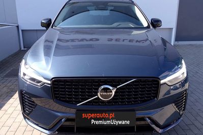 Volvo XC60 B4 B Plus Dark