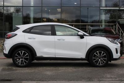 Ford Puma 1.0 EcoBoost Titanium