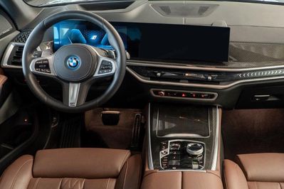 BMW X5 xDrive50e Individual Edition