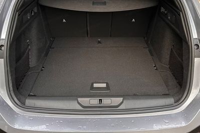 Peugeot 308 Allure e-DCS6 1.2 mHEV