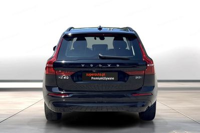 Volvo XC60 B5 B AWD Plus Bright