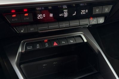 Audi A3 RS3 TFSI quattro S tronic