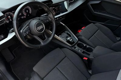 Audi A3 35 TDI S Line S tronic