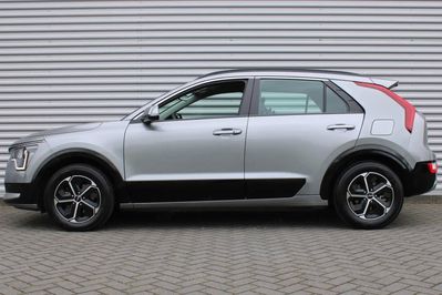 Kia Niro 1.6 GDI Hybrid M