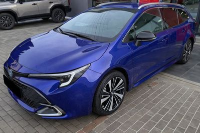 Toyota Corolla Style 1.8 Hybrid