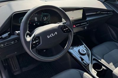 Kia Niro 1.6 Gdi Hybrid l