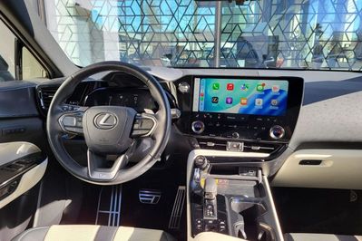 Lexus NX 450h+ F Sport AWD