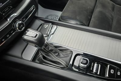 Volvo XC60 D4 AWD R-Design aut