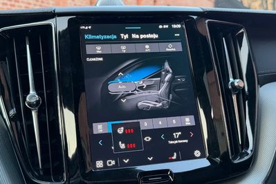 Volvo XC60 B5 B AWD Ultra Dark aut