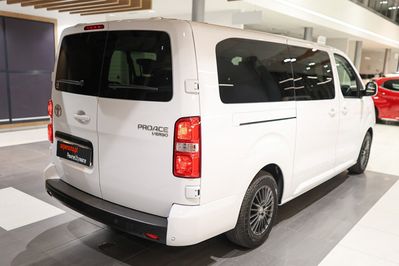 Toyota Proace Verso Long L2H1 Business