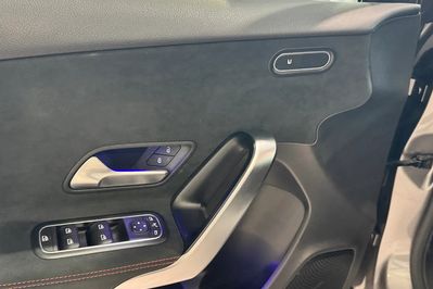 Mercedes Klasa A 180 AMG Line 7G-DCT