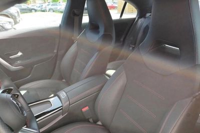Mercedes CLA 200 AMG Line