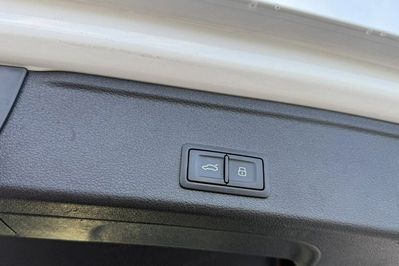 Audi A4 Avant 35 TFSI S Line