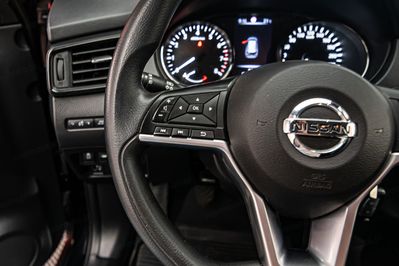 Nissan X-Trail 1.6 DIG-T Visia 2WD