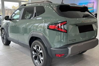 Dacia Duster Extreme 1.6 Full Hybrid