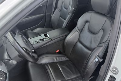 Volvo V90 T8 AWD Plug-In Hybrid Inscription aut