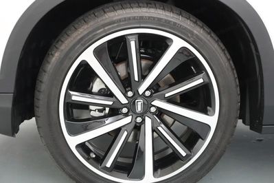 Bestune T77 1.5T Business + DCT