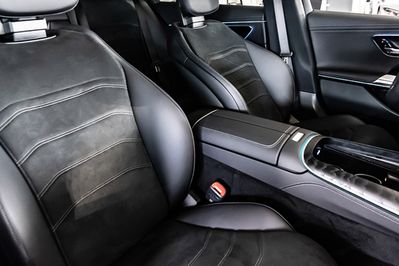 Mercedes Klasa E 220 d 4-Matic AMG