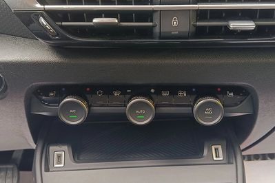 Citroen C4 1.2 Puretech Shine S&S EAT8