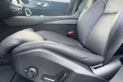 Volvo V60 T6 AWD Plug-In Hybrid Plus Dark aut