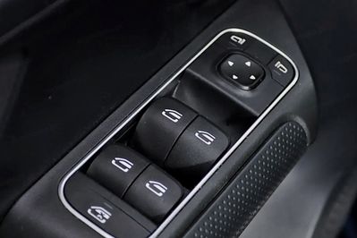 Mercedes GLB 200 7G-DCT