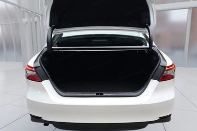 Toyota Camry 2.5 Hybrid Prestige