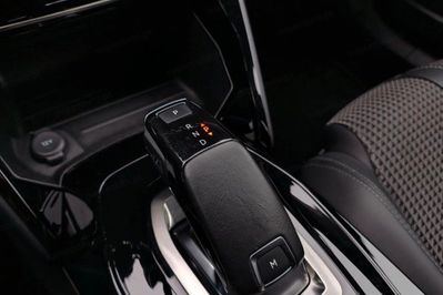 Peugeot 2008 1.2 PureTech GT