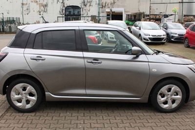 Suzuki Swift Premium Plus 1.2 Dualjet SHVS