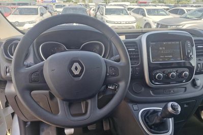 Renault Trafic 2.0 dCi L2H1 Pack Clim
