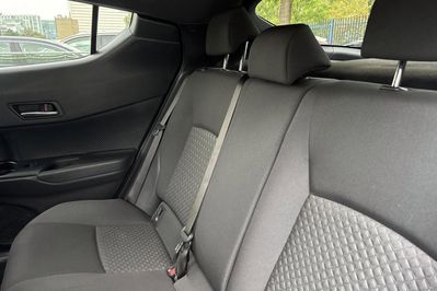 Toyota C-HR Style 2.0 Hybrid
