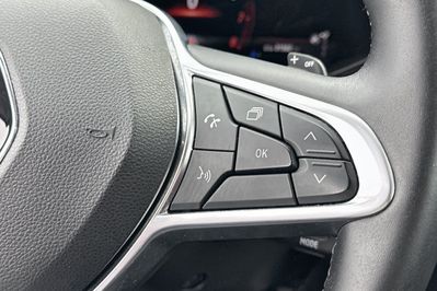 Renault Arkana Evolution 1.6 E-Tech Hybrid AT