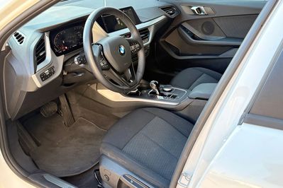 BMW Seria 1 118i Advantage aut