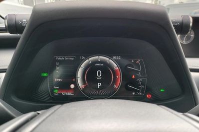 Lexus UX 250h Elegance 2WD