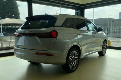 DFSK E5 Prestige 1.5  PHEV E-CVT