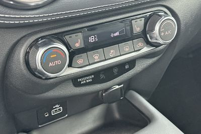Nissan Juke Tekna 1.0 DIG-T