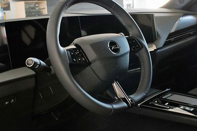 Opel Astra VI 1.2 T GS S&S