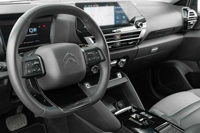 Citroen C4 1.2 PureTech Shine S&S EAT8