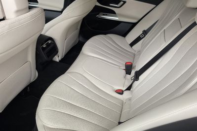Mercedes Klasa E E 220 d mHEV Avantgarde 9G-Tronic
