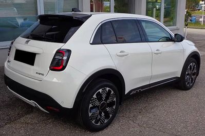 Fiat 600 La Prima 1.2 Turbo Hybrid eDCT