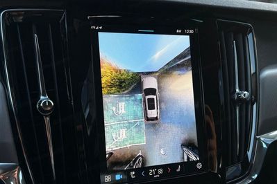 Volvo V90 T6 AWD Plug-In Hybrid Plus Bright aut