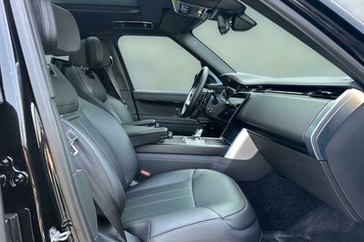 Land Rover Range Rover 4.4 V8 P615 mHEV SV