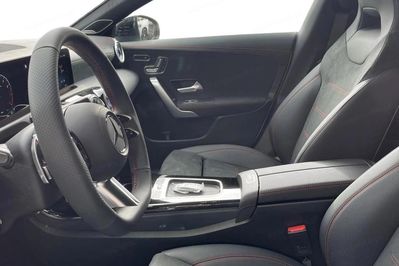 Mercedes CLA 250 4-Matic AMG Line
