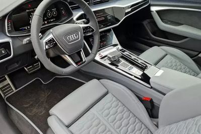 Audi A6 RS6 TFSI quattro Performance Avant