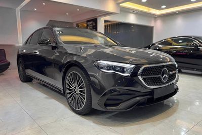 Mercedes Klasa E 220 d 4-Matic AMG